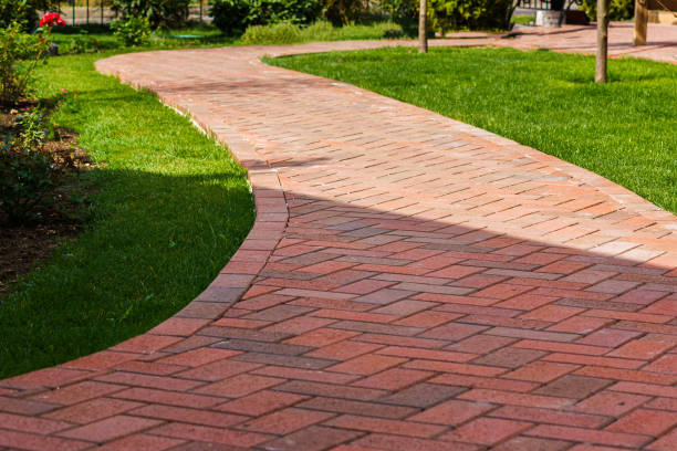 Best Professional Driveway Pavers  in Hillsboro, MO